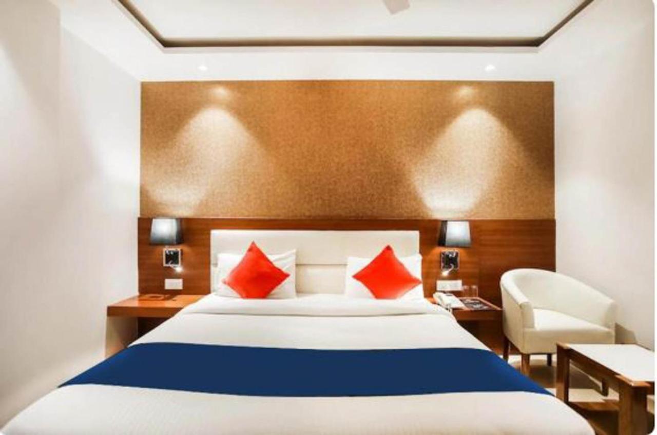 Hotel Royal Sky Luxury Near Delhi Airport Nueva Delhi Exterior foto